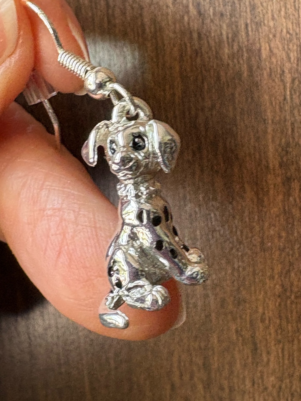 Vintage 90s Disney 101 Dalmatians Silver Dangle Earrings Puppy Drop Avon NIB - Picture 3 of 13